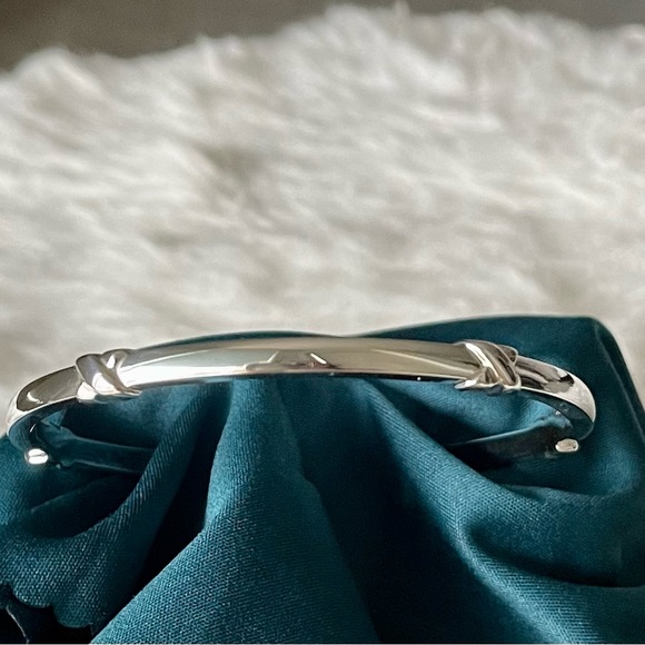 Tiffany and Co. Signature X Bangle - Picture 6 of 7